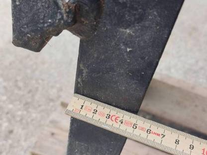 Bild 4:Palettengabeln