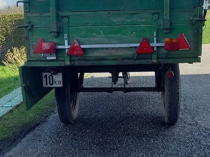 Bild 7:Einachsanhänger für kleinere Traktoren