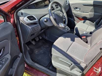 Bild 6:Renault Scenic 1,5 dCi