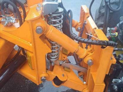 Bild 3:Hydrac U-280 Schneepflug