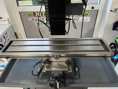 Bild 4:Optimum Fräsmaschine MH22VD