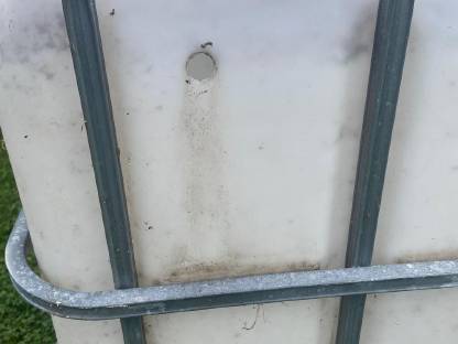 Bild 4:Wassertank Regentonne IBC Container