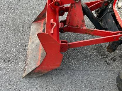 Bild 5:Lindner 350 Allrad mit Zubehör