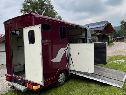 Bild 5:Pferdetransporter Peugeot