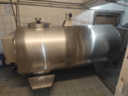 Milchkühltank 2.110 l Westfalia Japy steckerfertig
