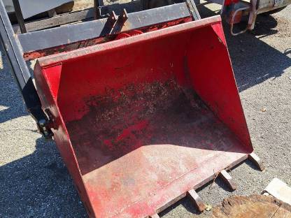 Bild 6:Frontlader für Steyr 3 Zyl.