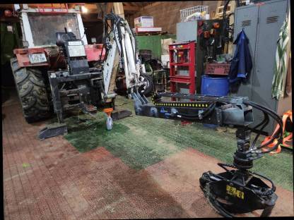 Bild 3:Heckbagger Bobcat