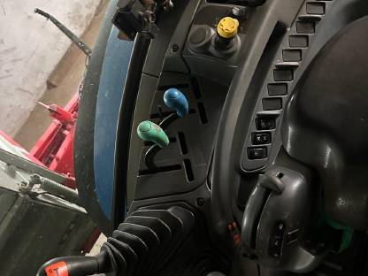 Bild 4:New Holland TS100A