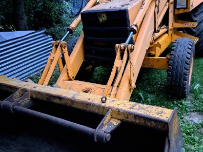 Bild 3:Baggerlader JCB