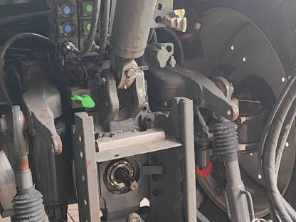 Bild 8:Valtra N174 Direct