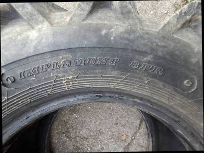 Bild 5:Traktorreifen 14.5/75-20