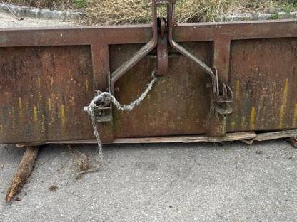 Bild 4:Heckschaufel 1,80 m breit