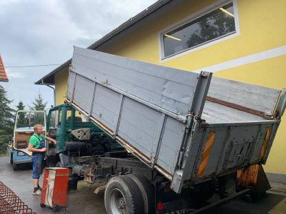 Bild 7:Volvo F610 Kipper