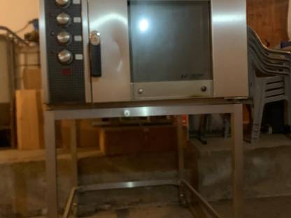 Bild 2:Helpan Forni Profi Heißluftofen