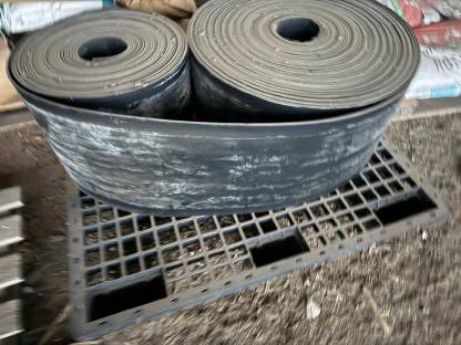 Bild 3:Hallenfüller inkl. Abwurfwagen