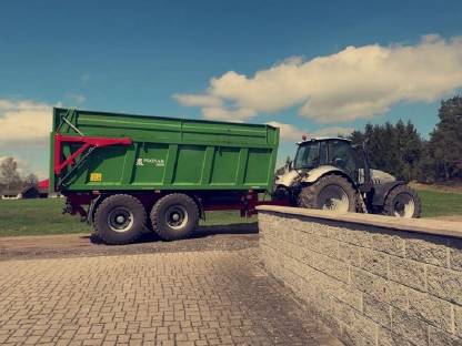 Bild 3:Siloschlauchpressen Mais