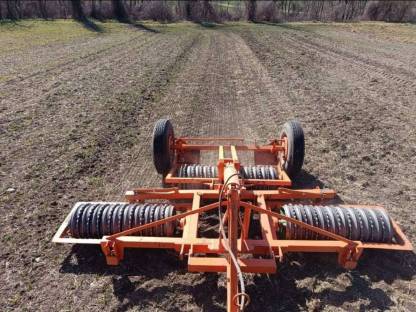Cambridgewalze 3m mit Fahrwerk