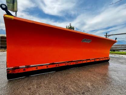 Bild 6:Schneepflug 3 m