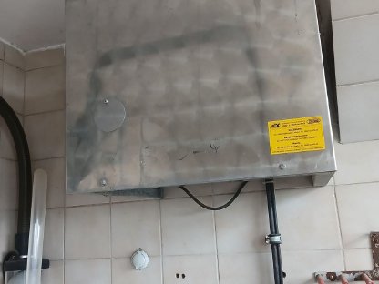 Bild 2:Milchtank 500 l (Edelstahl) inkl. Kühlgerät und Elektronik