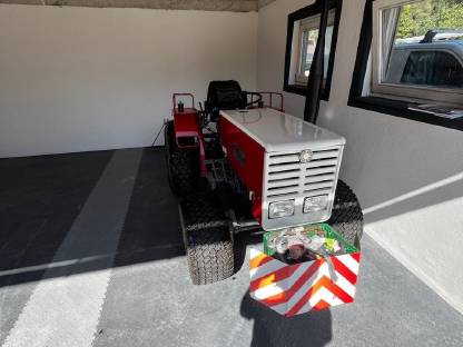 Bild 2:Steyr/Kubota B1702D