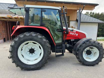 Bild 9:Case CS78 / Steyr 9078 Traktor