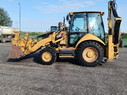 Bild 7:Baggerlader Caterpillar 428F