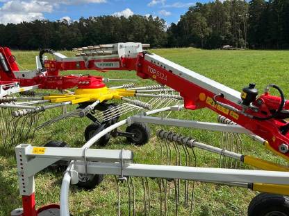 Bild 3:Pöttinger Top 632 A Wurmschwader