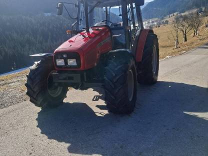 Massey Ferguson 4225