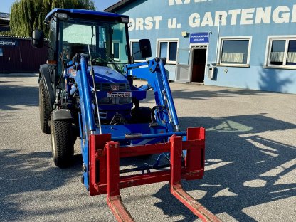 Bild 3:Iseki TG5390 Agrarfahrzeug