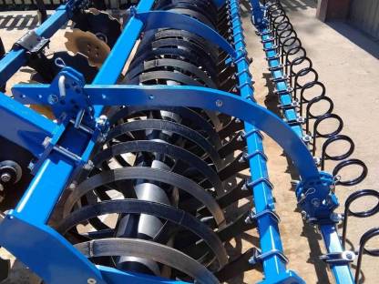 Bild 4:Agripol Culti Grubber