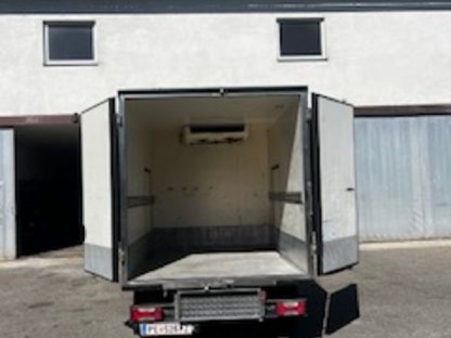 Bild 3:Kühltransporter Iveco