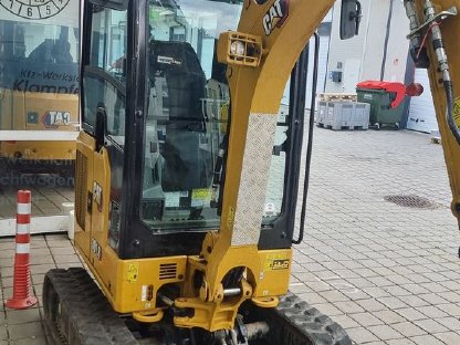Bild 3:Cat 301.8 Minibagger Klima Powertilt Bagger