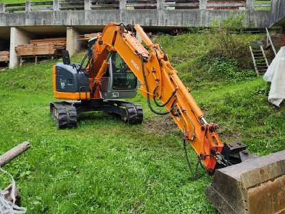 Bagger Hitachi 85us, 9 t, Bj. 2006, 10.300 Bstd.