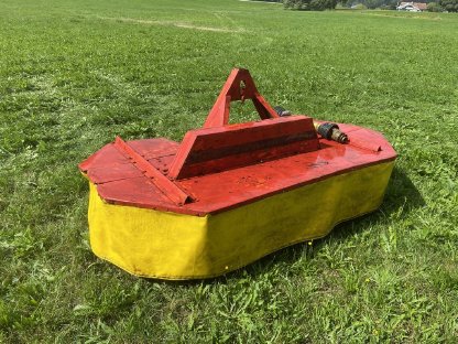 Bild 2:Frontmähwerk Deutz-Fahr KM 25 F