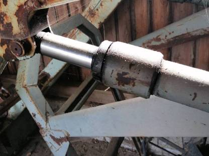 Bild 4:Frontlader für Steyr 545