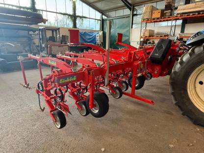 Bild 6:Einböck Chopstar Hackgerät 12-reihig