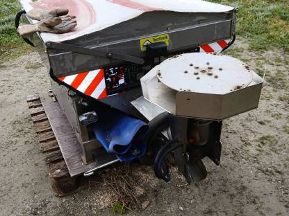 Bild 2:Verkaufe Streugerät