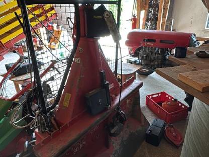 Bild 4:Tajfun 60 KN 6 t