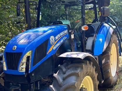 New Holland TD5 85
