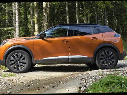 Peugeot 2008-e GT