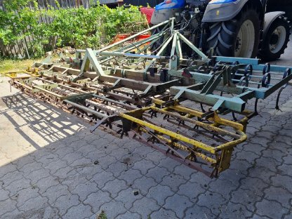 Bild 2:Leichtgrubber und Grubber