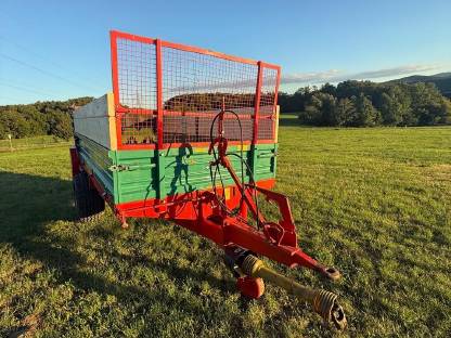 Bild 2:Kirchner T2040 Miststreuer