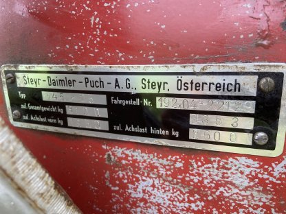 Bild 2:Steyr 545 inkl. Frontlader