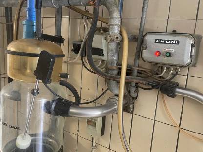 Bild 4:De Laval Melkstand 2x4