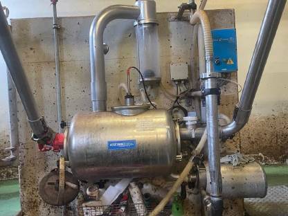 Bild 3:Melkstand Boumatic (Fa. Graf Melktechnik)