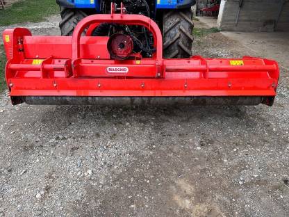 Bild 2:Maschio Mulcher Bisonte 280