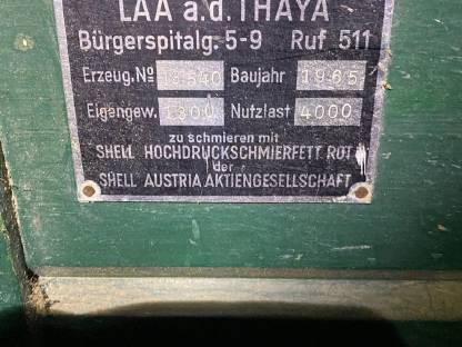 Bild 2:Brantner Anhänger Kipper 4 t