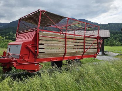 Bild 5:Gruber LH1027 Ladewagen