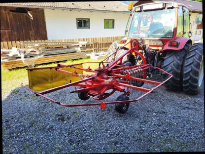 Bild 4:Pöttinger Schwader Top 280 U