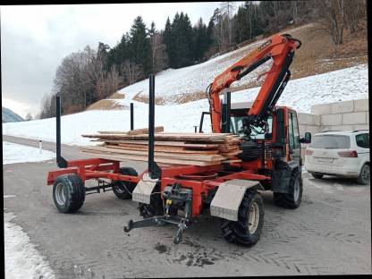 Bild 3:Forstaufbau/Rückewagen für Lindner Unitrac 82